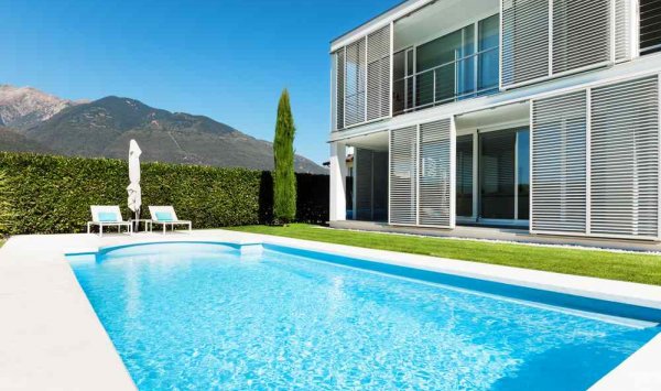 Piscine creusée - Chauffailles - Monat Paysage